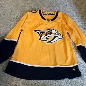 Nashville Preds Jersey